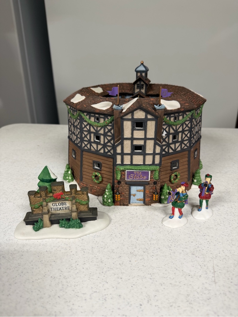 Department 56 Dickens Village Historical Landmark Series The Old Globe Theatre